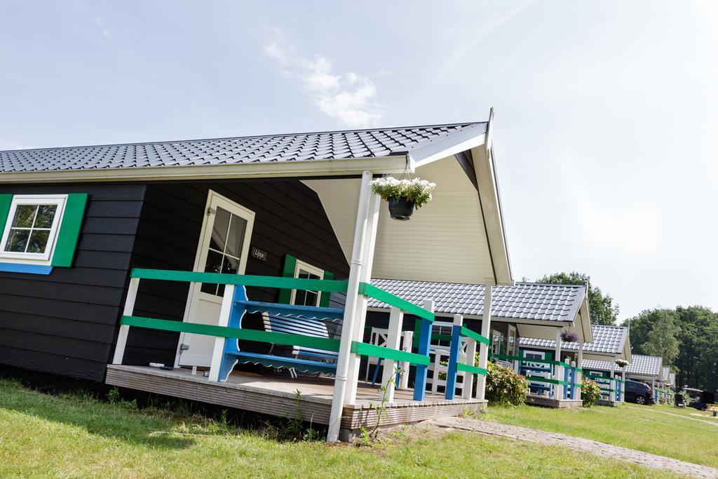 Familiecamping De Vossenburcht IJhorst Habitación foto